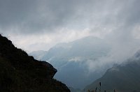 10-Unico panorama del giorno - i Tre Pizzi escono dalla nebbia